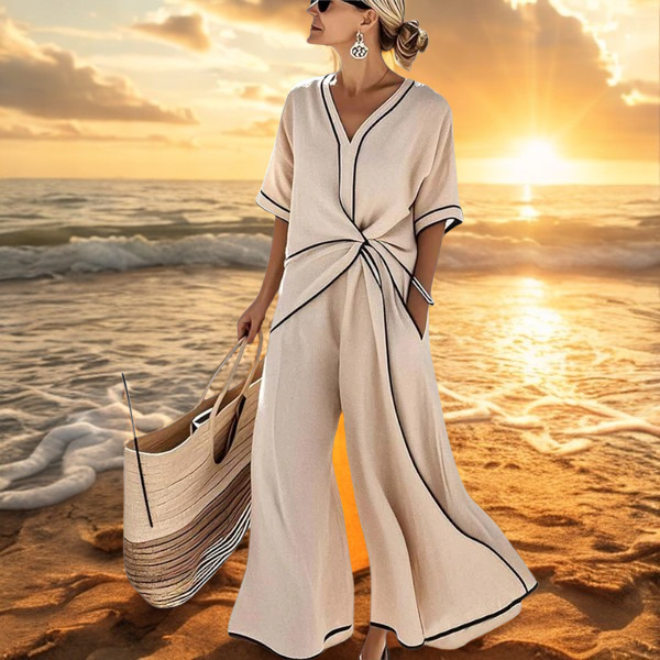 Joanna – Elegant Jumpsuit with Contrast Trim