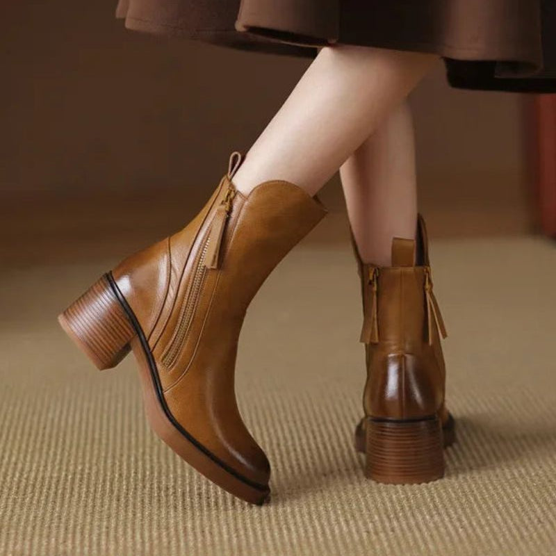 Valorine | Elegant Everyday Boots