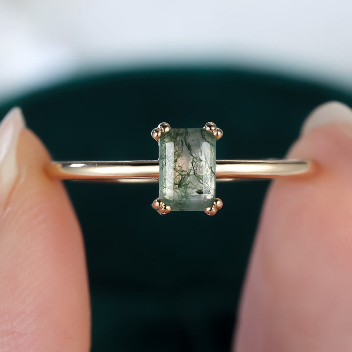 Roxane - Ring made of natural moss agate