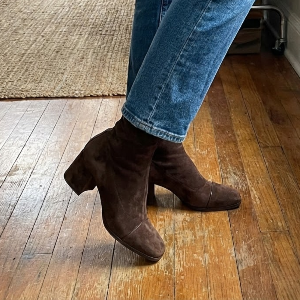 <h2>Why Women Love Ella & Claire Richmond</h2>