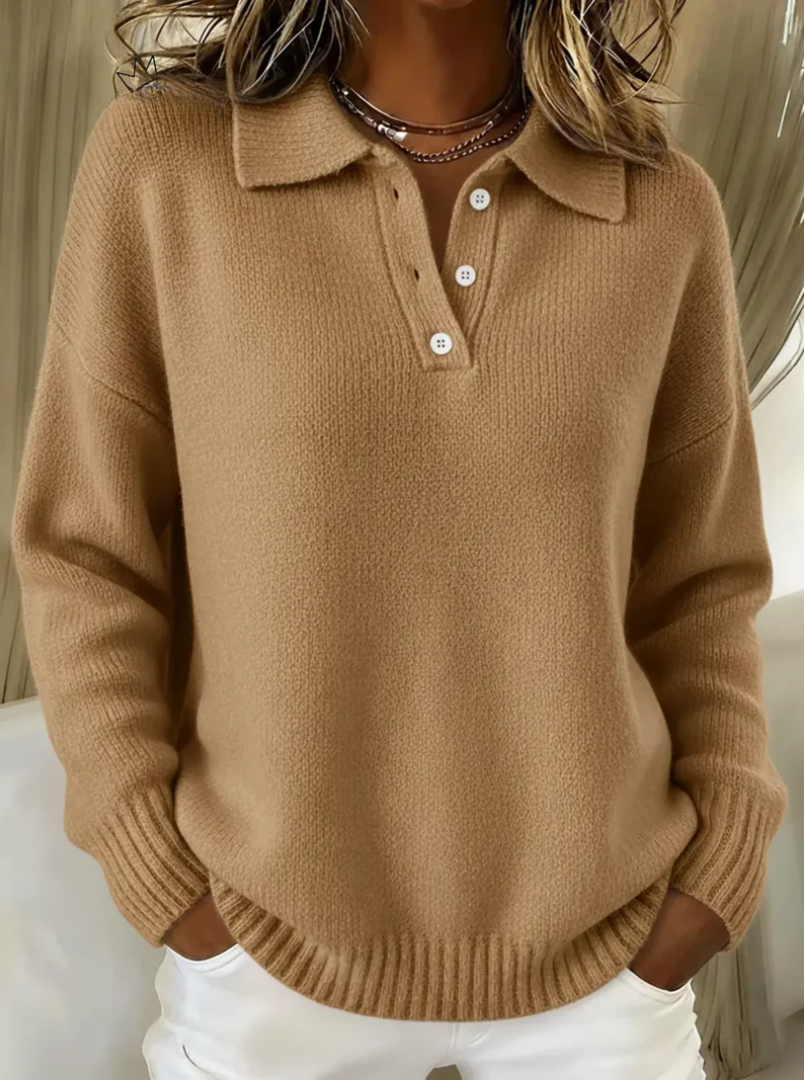 Julia | Soft Sweater With Collar
