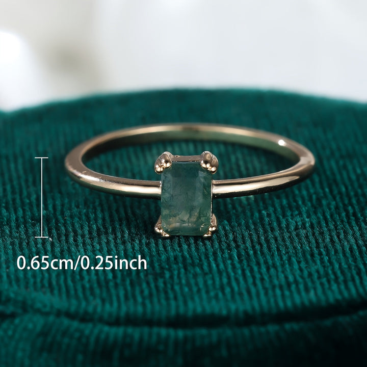 Roxane - Ring made of natural moss agate
