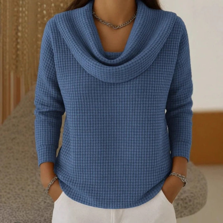 Amber | Warm Sweater With Collar