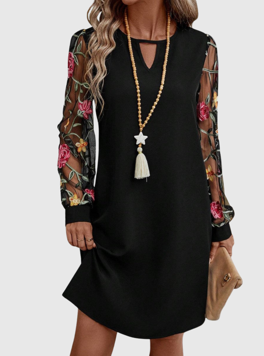 Jolanta | Elegant dress with V-neckline
