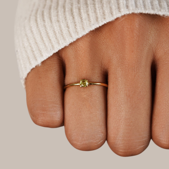 Romy - Engagement Ring with Birthstone
