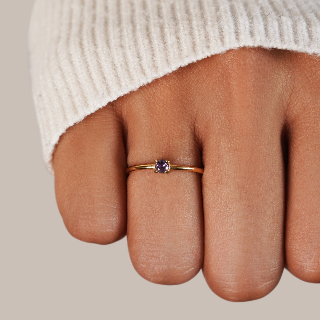 Romy - Engagement Ring with Birthstone