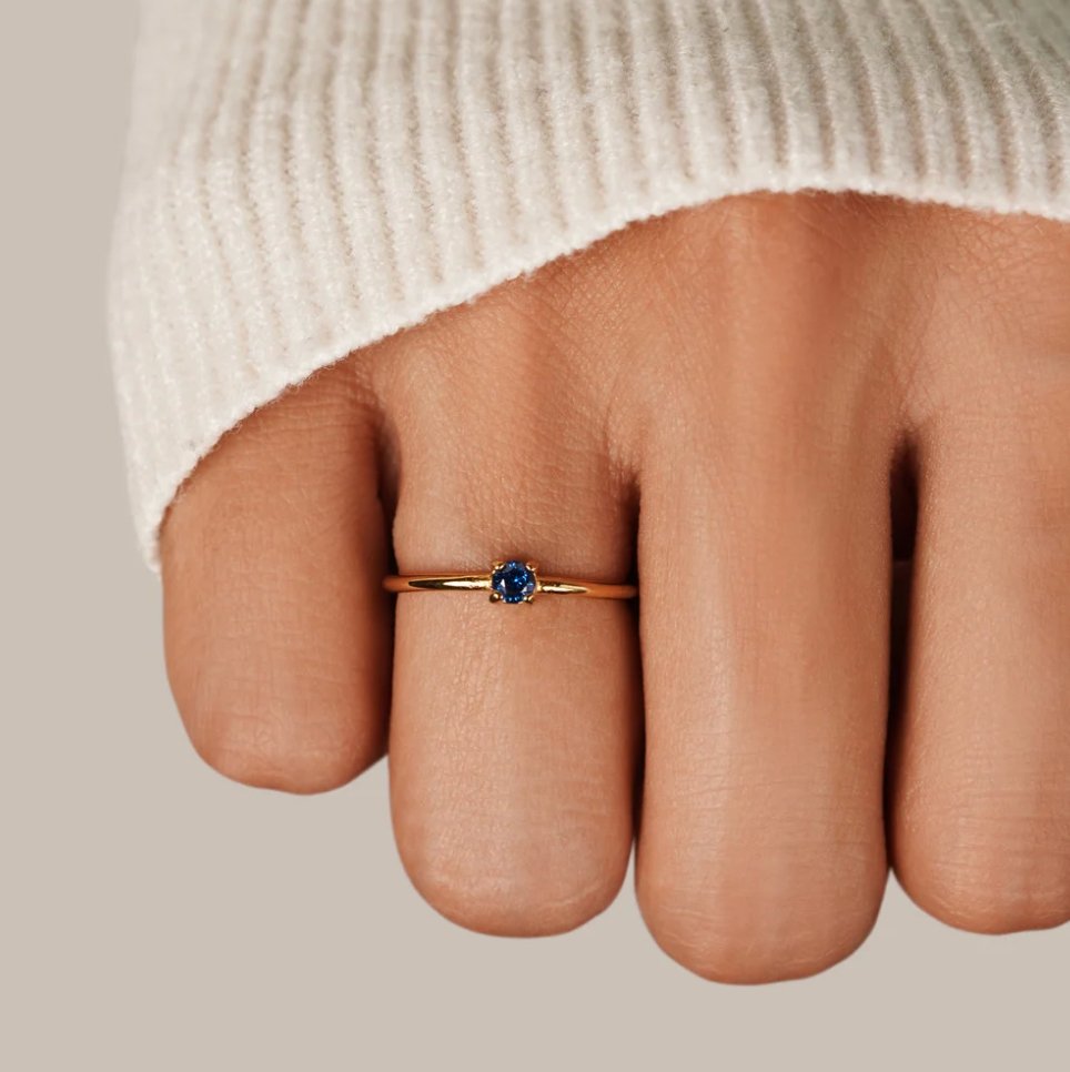 Romy - Engagement Ring with Birthstone