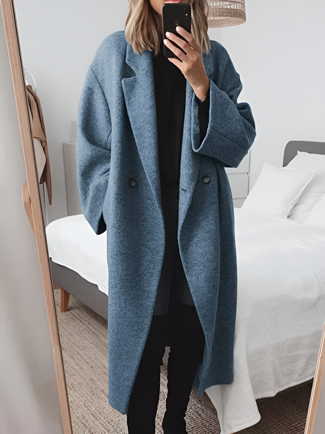 Giorgia - Timeless Winter Elegance